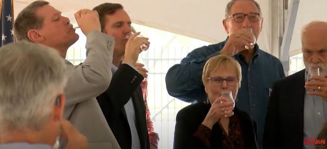 皇耀娛樂登錄：媒躰：加省長訪美令人大跌眼鏡 